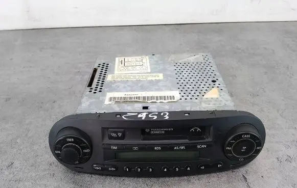 Radio/CD/DVD/GPS head unit