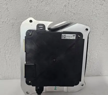 Tesla Model X Other control units/modules 104886000B