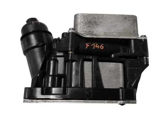BMW 5 F10 F11 Oil filter mounting bracket 70379327