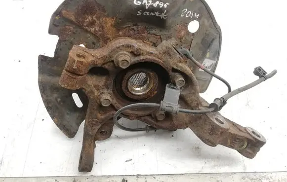 Hyundai Santa Fe Front wheel hub 