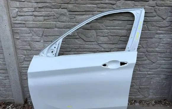 BMW X1 F48 F49 Front door chzp004
