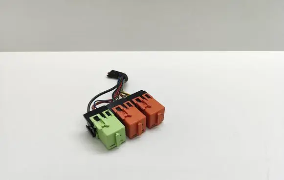 BMW 5 E60 E61 Other relay 8373700 61368373700