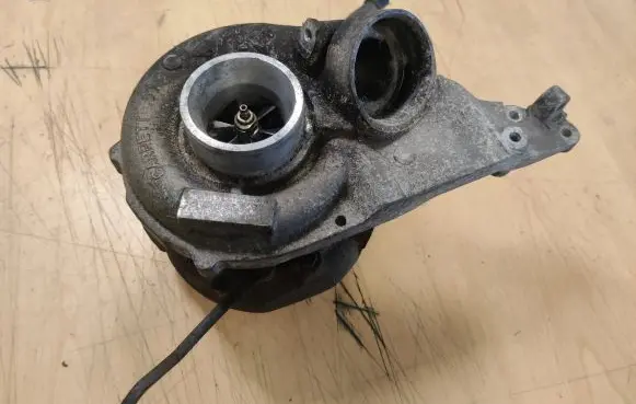 Mercedes-Benz E W211 Turbo A6470960099