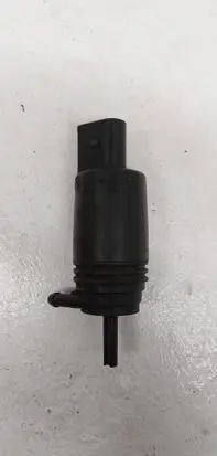 BMW 3 E46 Windscreen/windshield washer pump 67128377612 23557810