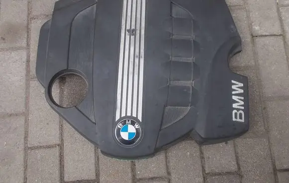 BMW X1 E84 Engine cover (trim)