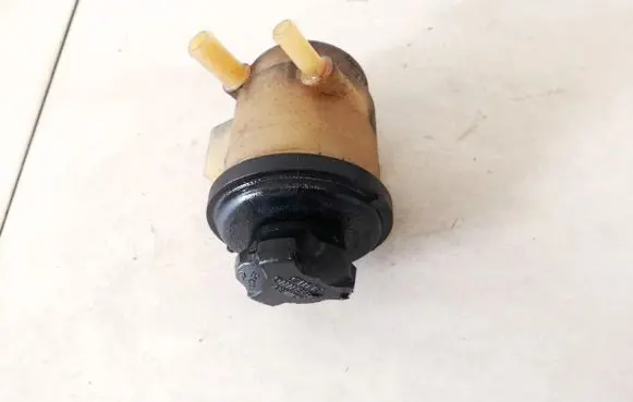 Hyundai Santa Fe Power steering fluid tank/reservoir 5717626000 57176-26000