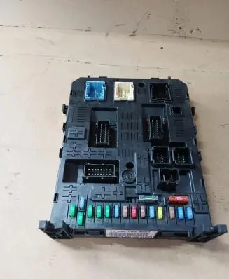 Citroen C5 Fuse box set 9664059080