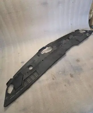 Toyota Corolla Verso AR10 Radiator trim 532890F010