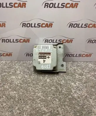 Nissan X-Trail T30 Torque split ecu control unit/module 41650EQ070 A68000U06