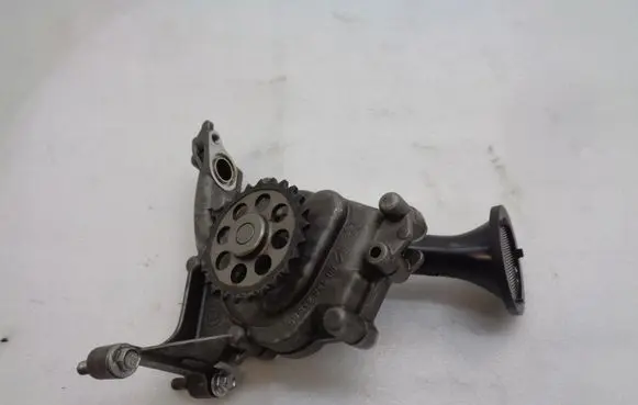 Citroen C3 Oil pump 9831294580