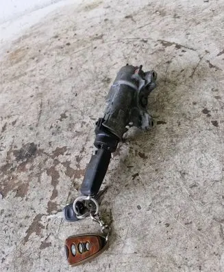 Volkswagen PASSAT B5.5 Ignition lock