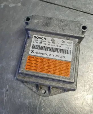 Volkswagen Crafter Airbag control unit/module A9064460742 0285010033