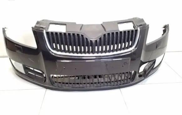 Skoda Fabia Mk2 (5J) Front bumper