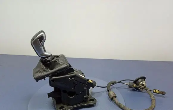 Citroen DS5 Gear shift rod 9801308780