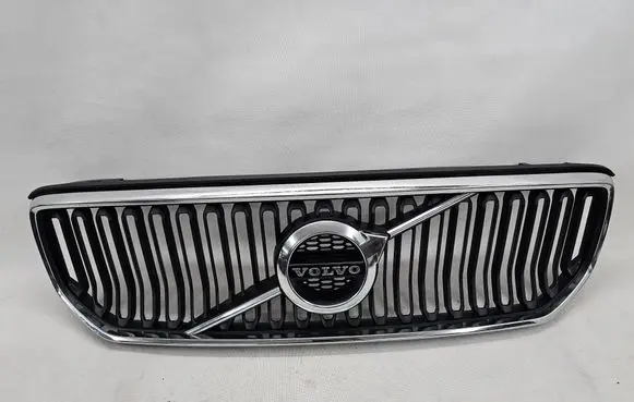 Volvo XC40 Front bumper upper radiator grill SPEED31457345 31457345 31656581