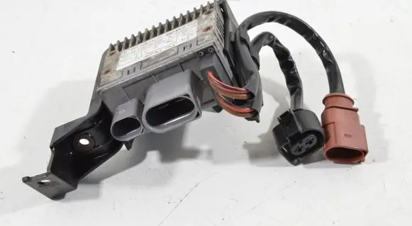Porsche Cayman 987 Fan control module 99761843600