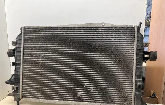 Opel Zafira B Coolant radiator 20150327G