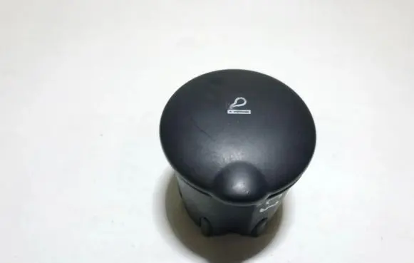 Renault Clio III Car ashtray 8200079133 8589