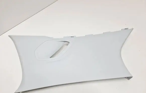 (D)pillar trim (top)