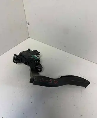 Audi A4 S4 B7 8E 8H Accelerator throttle pedal 8E1721523C 6PV00837505