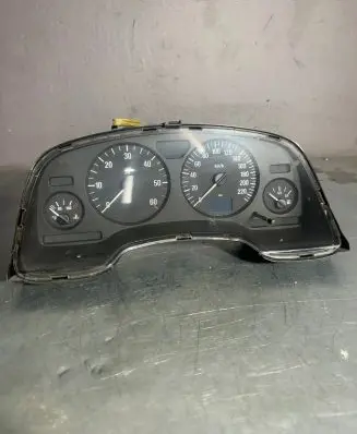 Opel Zafira B Speedometer (instrument cluster) 24461749J