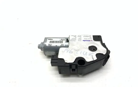 BMW 5 G30 G31 G38 Sunroof motor/actuator 73165359 1750378B