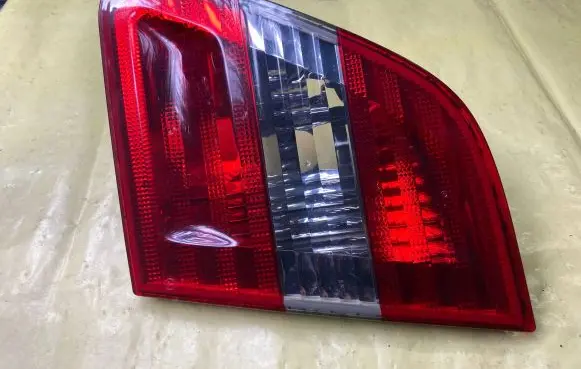 Mercedes-Benz B W245 Tailgate rear/tail lights A1698201664