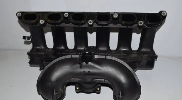 BMW 5 E60 E61 Intake manifold 7530828