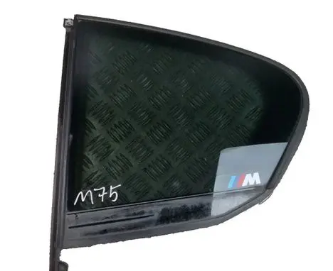 BMW 5 G30 G31 G38 Rear vent window glass 7387455