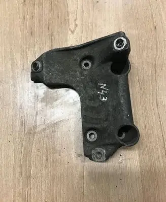 BMW 3 E90 E91 A/C compressor mount bracket 7505980 24168110