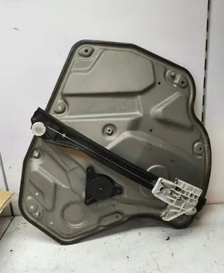 Skoda Octavia Mk2 (1Z) Front door electric window regulator 117781G