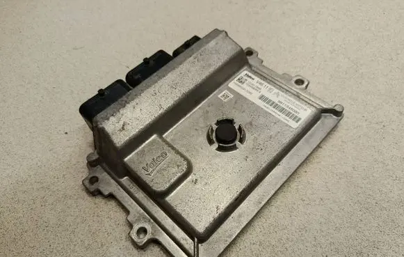 Citroen C3 Pluriel Engine control unit/module 9811545080 V29059263A