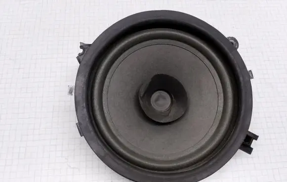 Volvo V70 Front door speaker 30679498 4913480233