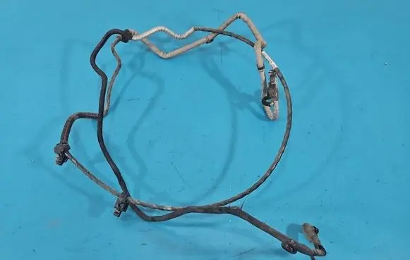 Peugeot 3008 II Fuel line pipe 9826302380 IMPRK1557411