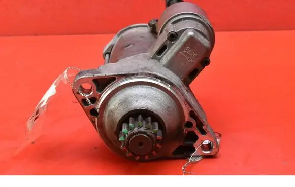 Volkswagen PASSAT B7 USA Starter motor 02E911022C