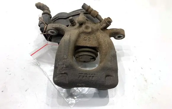 Nissan Qashqai Rear brake caliper 