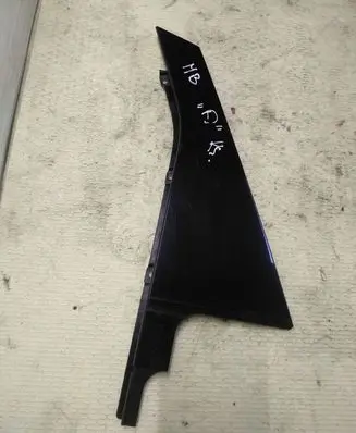 Mercedes-Benz B W246 W242 Rear door glass trim molding A2467320729