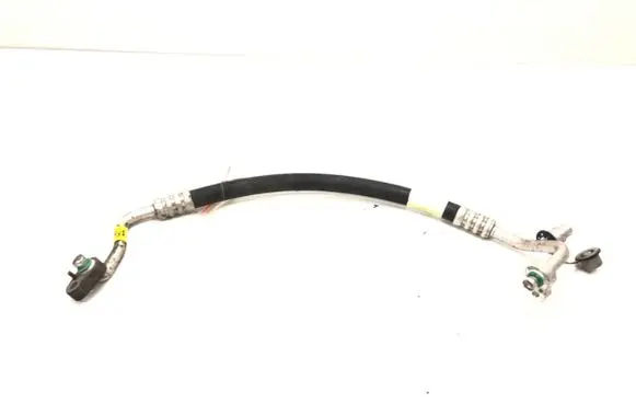 Air conditioning (A/C) pipe/hose
