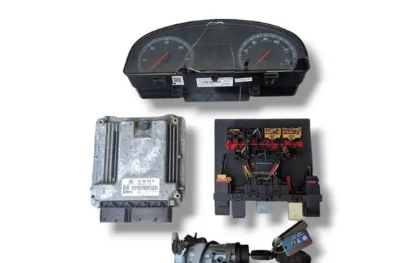 Volkswagen Caddy Engine ECU kit and lock set 0281012272 03G906016HN