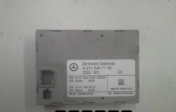 Mercedes-Benz CLS C219 Engine control unit/module A2115407145