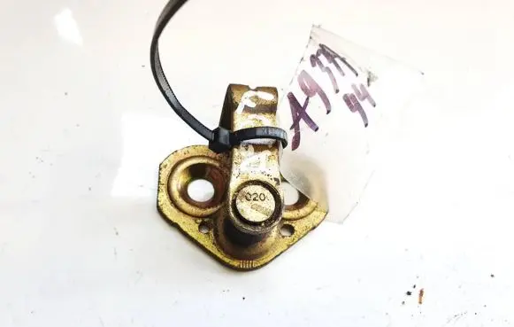 Renault Scenic I Rear door lock loop/hook striker 