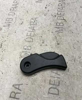 BMW 6 F12 F13 Engine bonnet (hood) release handle 7058117