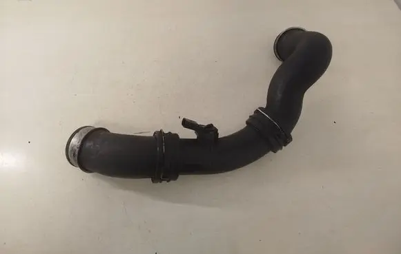 Volkswagen Multivan T5 Intercooler hose/pipe 7H0145955
