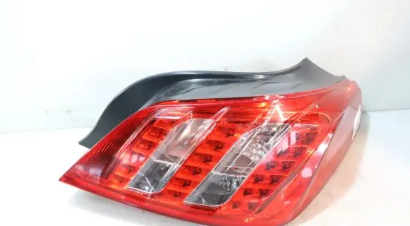 Peugeot 508 Rear/tail lights