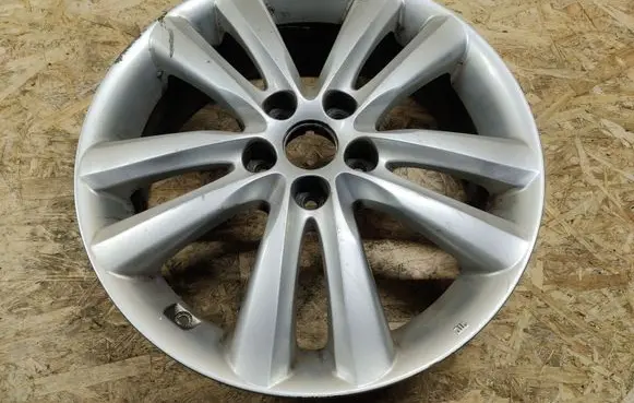 Hyundai ix35 R18 alloy rim 529102S310