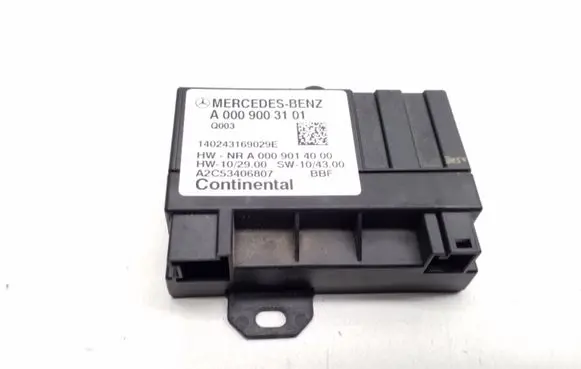 Mercedes-Benz E C207 W207 Fuel injection pump control unit/module A0009003101