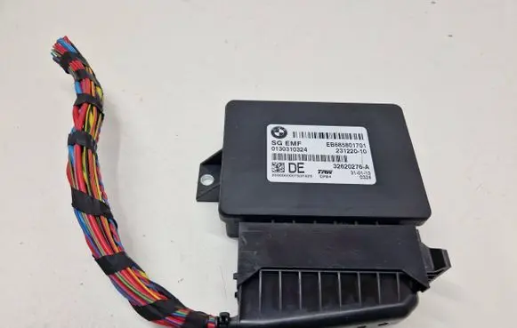 BMW 5 F10 F11 Hand brake control module 6858017 32620276A 23122010