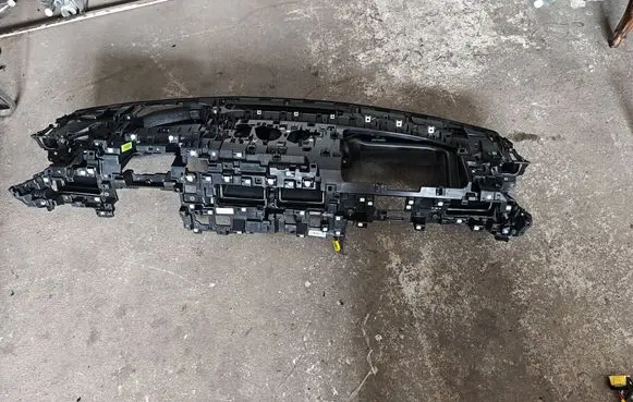 Hyundai IONIQ 6 Dashboard cross member/frame bar 84720KL100WK