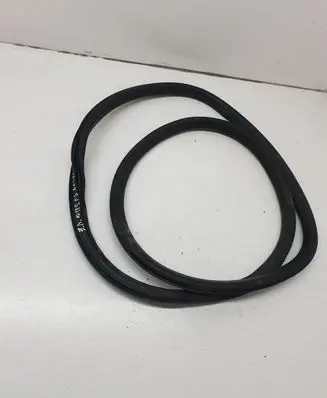 Opel Astra J Loading door rubber seal (on body) 