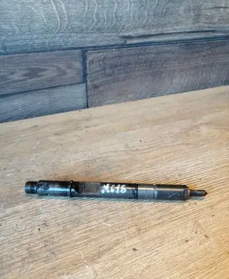 Audi A6 S6 C5 4B Fuel injector